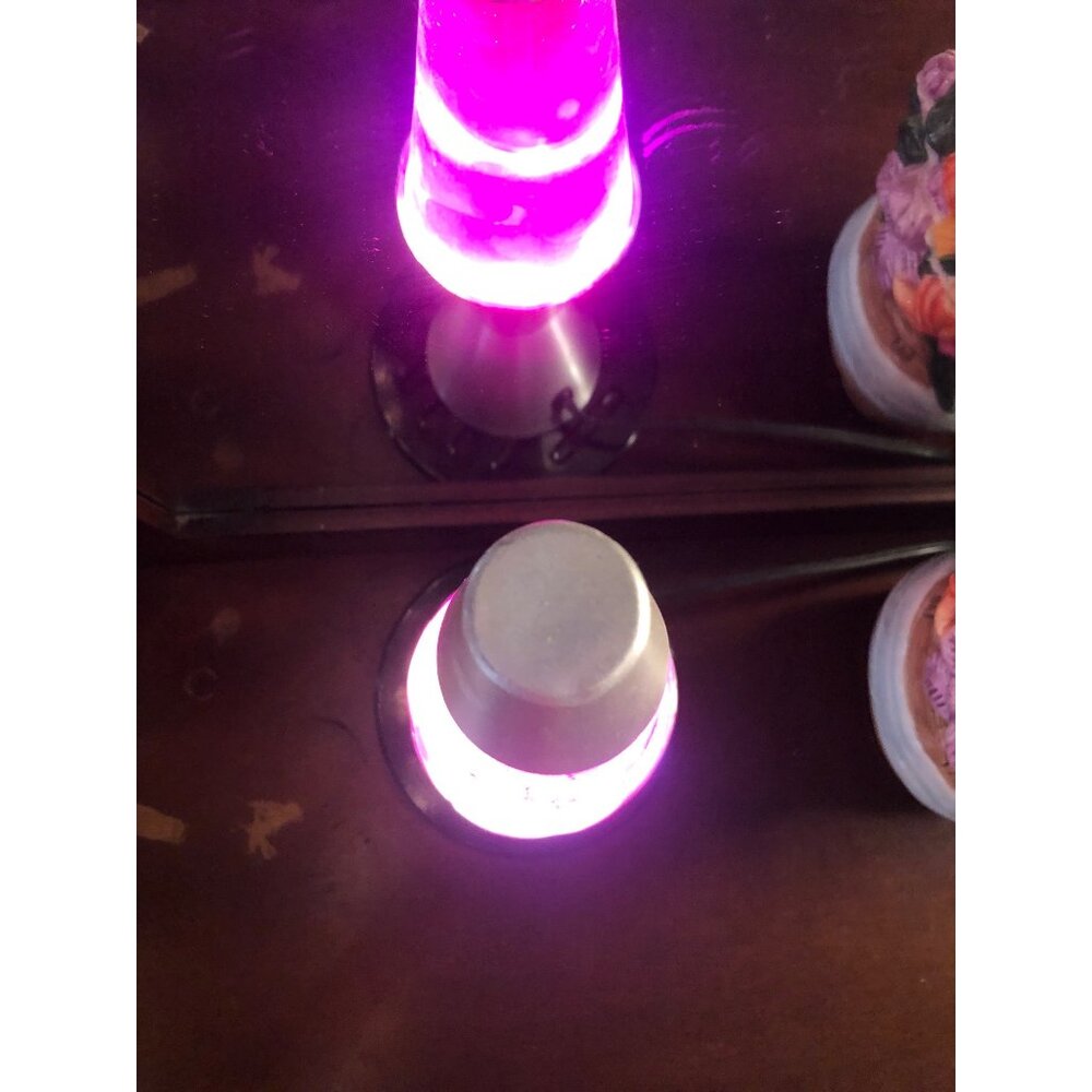 Vintage 60's & 70's Lava Lamp Pink With Silver Base - Picture 2 of 4